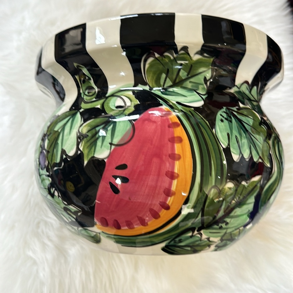 Vicki Carroll painted ceramic pot